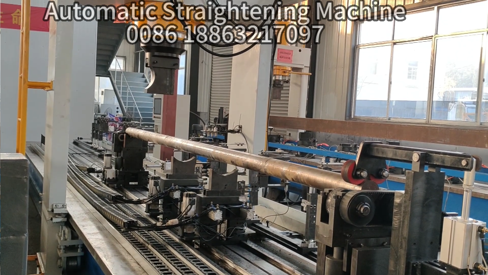 Automatic straightening press