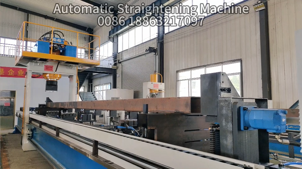 Square steel automatic straightening machine